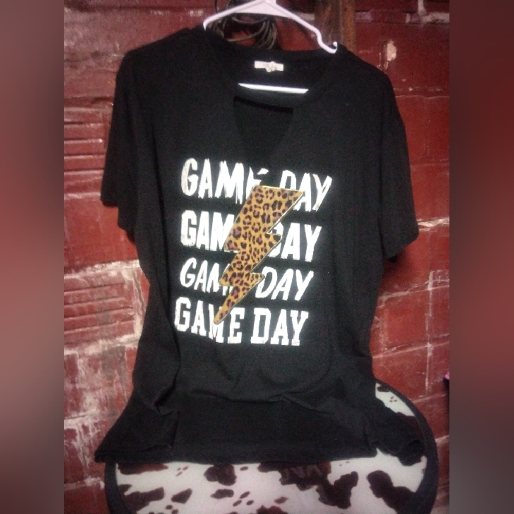 Maurices Black Game Day Tee with Leopard Accent